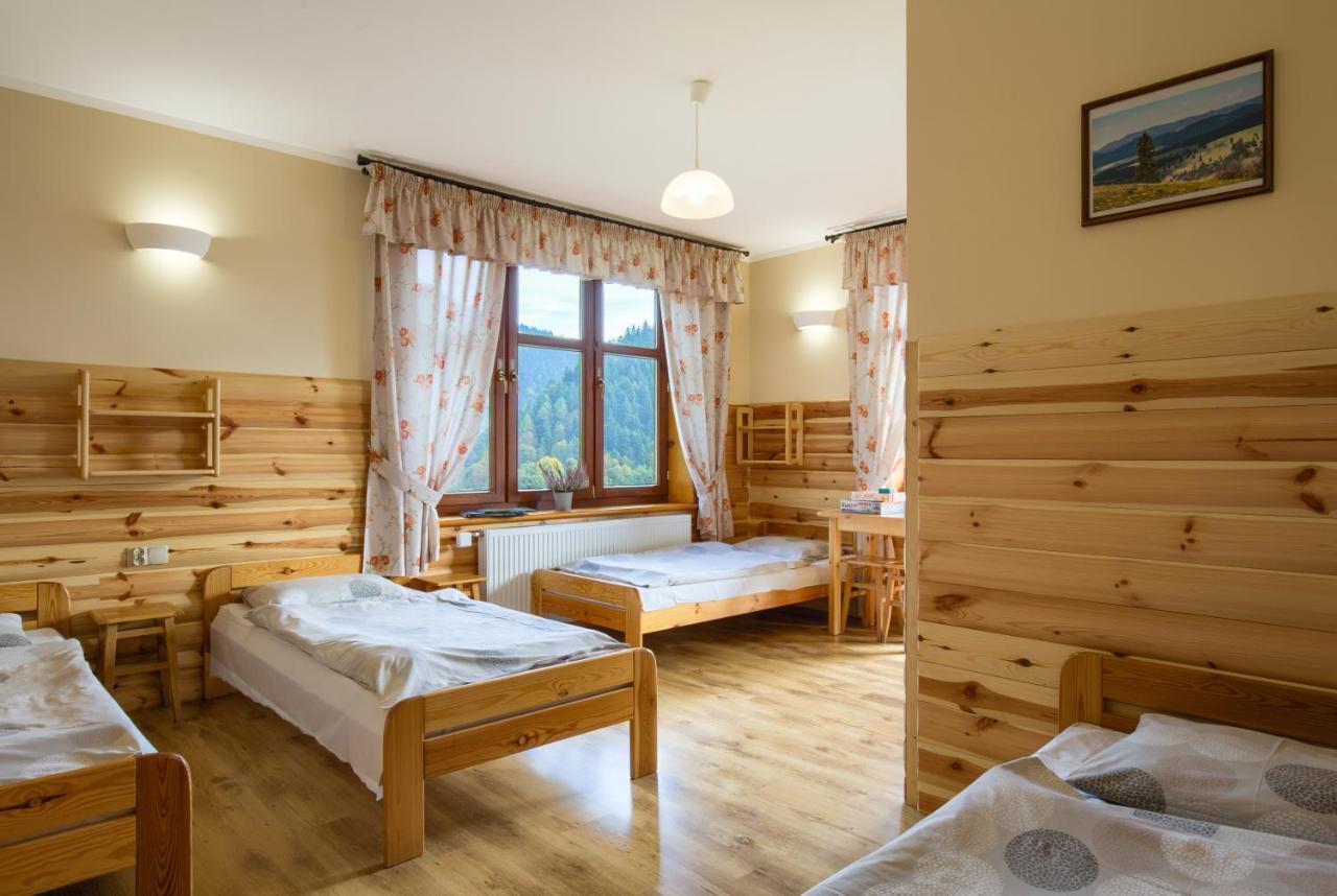 Bed and Breakfast Schronisko Pttk Trzy Korony Сромовце-Ніжне Екстер'єр фото