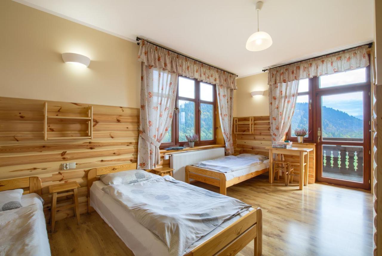 Bed and Breakfast Schronisko Pttk Trzy Korony Сромовце-Ніжне Екстер'єр фото